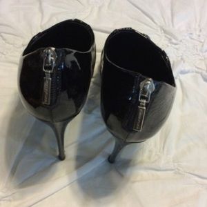 Dolce & Gabbana Shoes - Dolce & Gabbana Purple Rosette Bootie Dolce & Gabbana Shoes - Dolce & Gabbana Purple Rosette Bootie